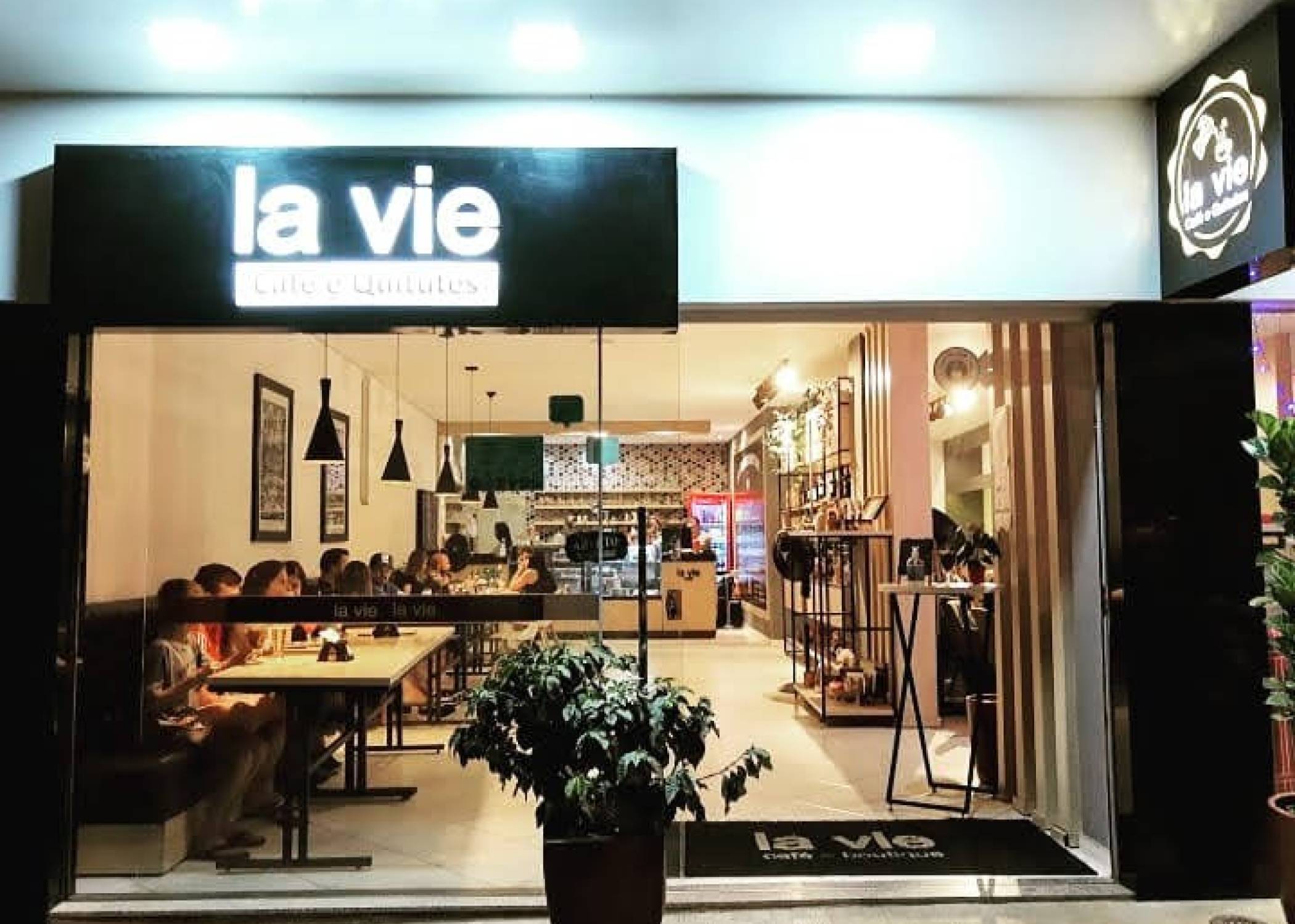 Lavie Café e Quitudes LTDA